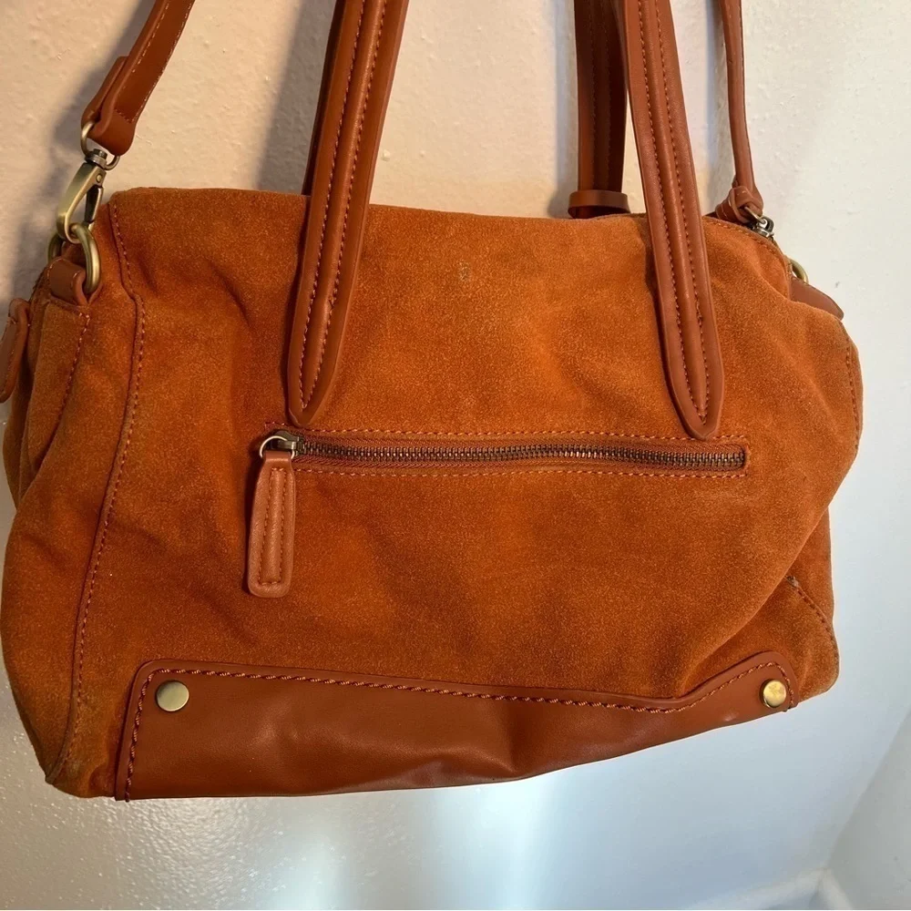 Shiraleah Chicago Marlow Satchel Bag Vegan Suede Tan Rust Fringe Details Zip